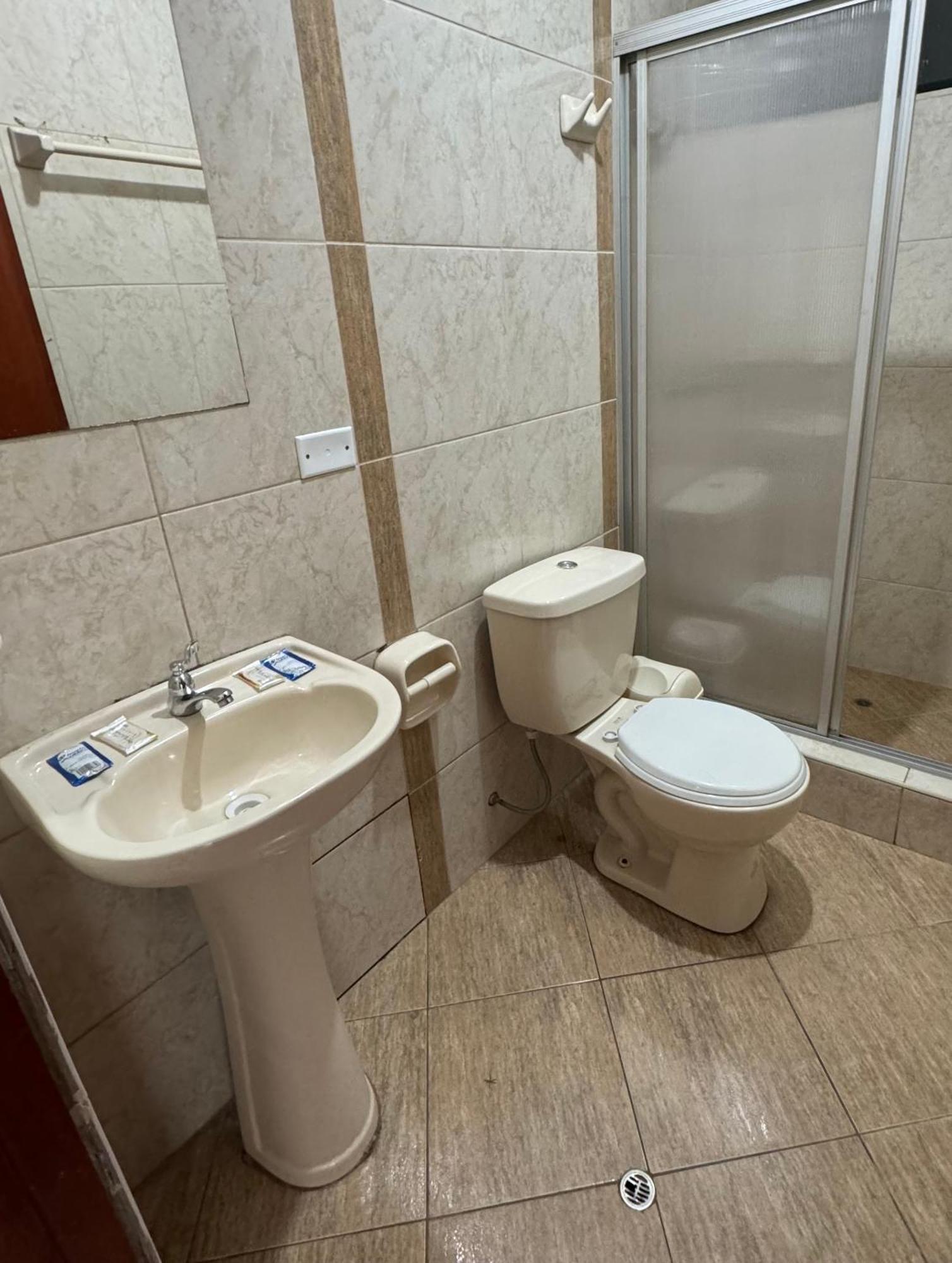 איאקוצ'ו Illari Wari L - Hotel Sauna מראה חיצוני תמונה