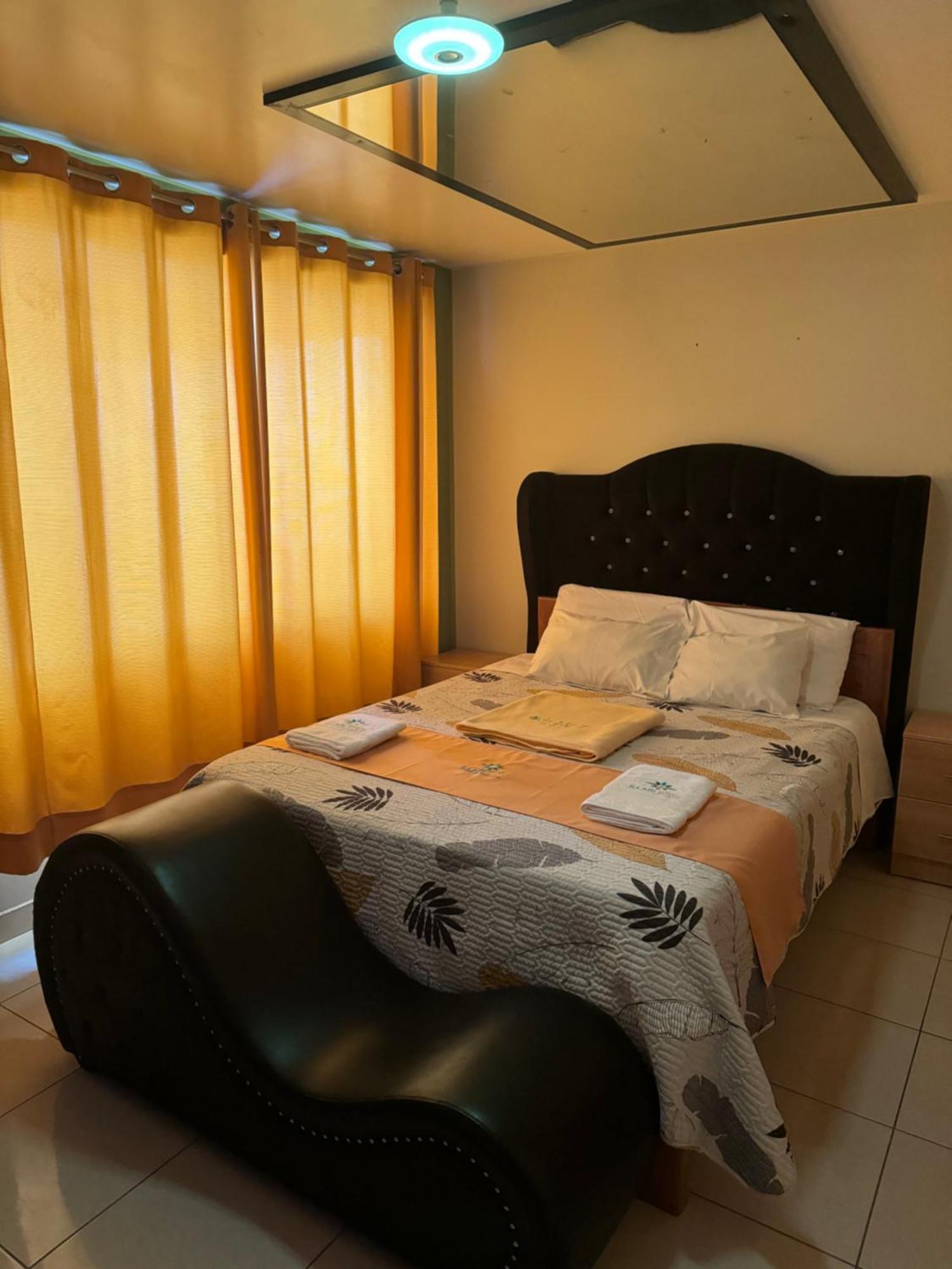 איאקוצ'ו Illari Wari L - Hotel Sauna מראה חיצוני תמונה