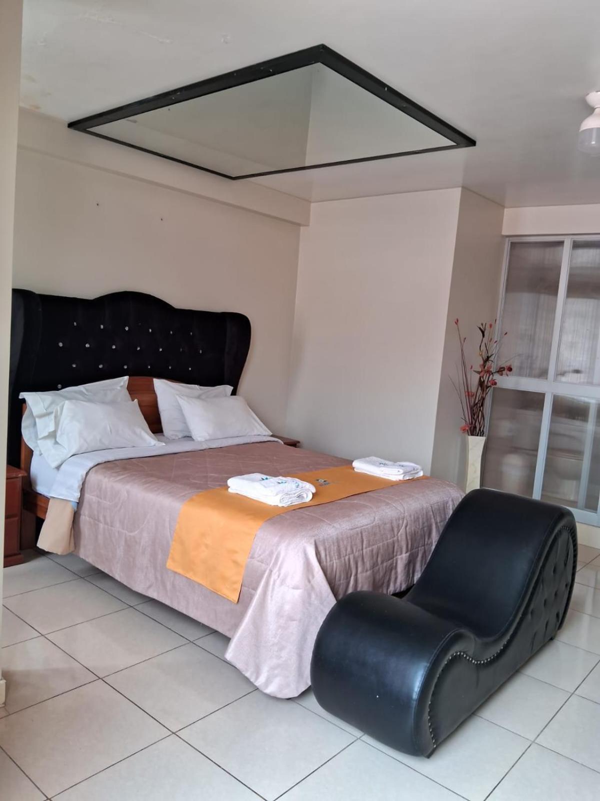 איאקוצ'ו Illari Wari L - Hotel Sauna מראה חיצוני תמונה